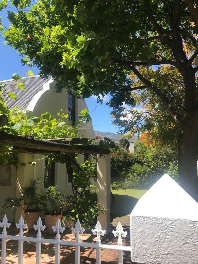 Chinta With Inverter For Outages Hermanus Bagian luar foto